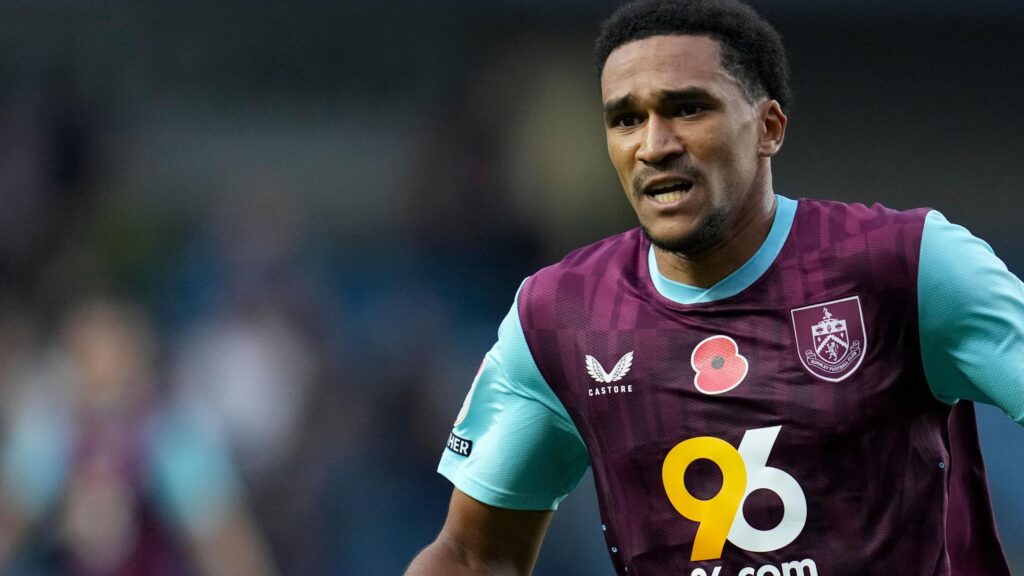 Mercato : Andreas Hountondji quitte St. Pauli et retourne à Burnley !