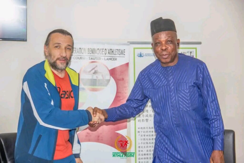 Athlétisme : Anghel Valentin rejoint le Bénin pour préparer les Jeux olympiques de Los Angeles 2028